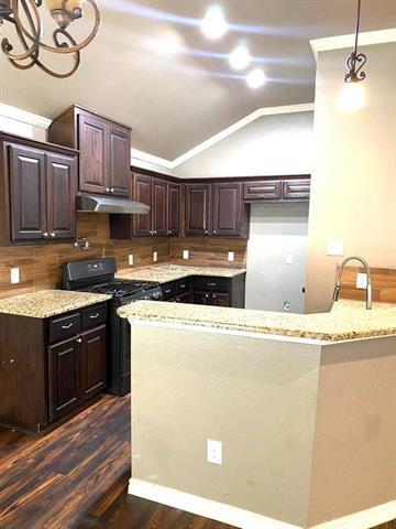 Building Photo - 2505 Catalina Dr