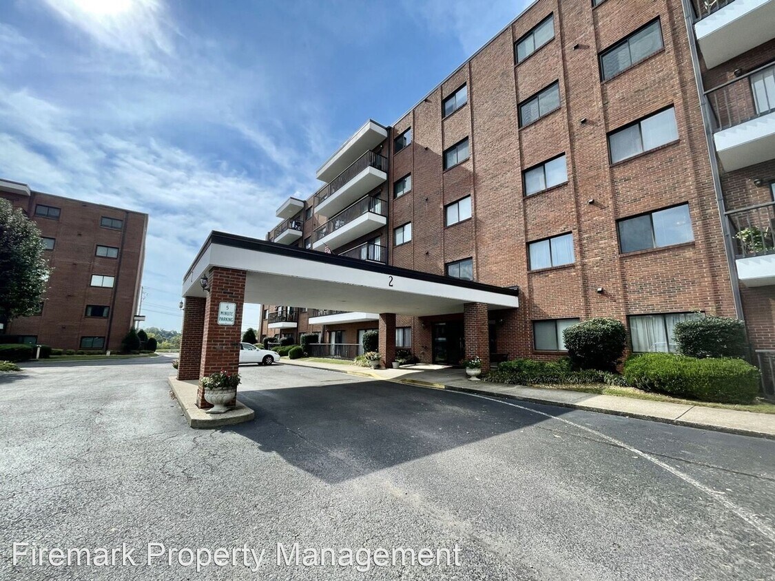 Foto principal - 200 Sanders Ferry Rd