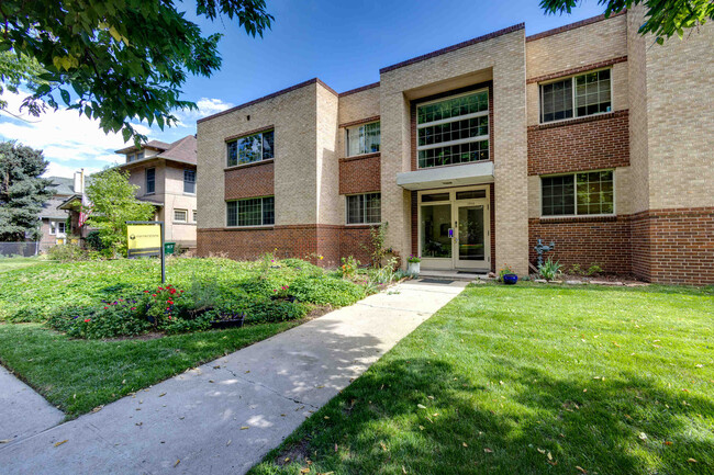 Building Photo - 1200 St. Paul St. Apartments