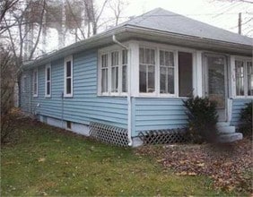 Building Photo - 138 S Oakland Ave