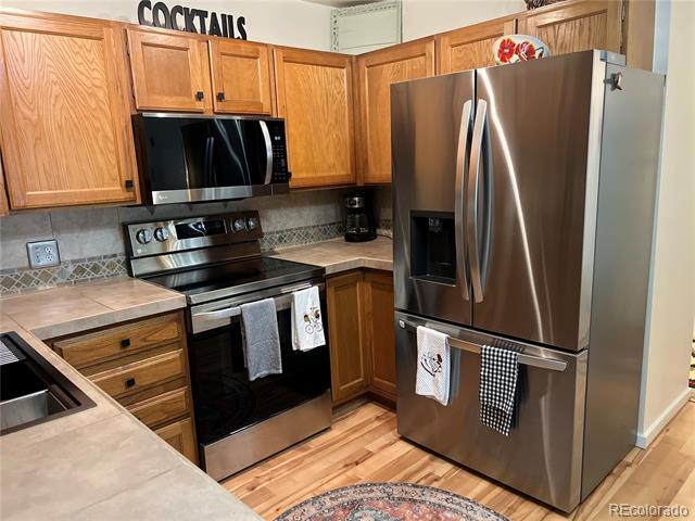 Foto principal - 13500 E Cornell Ave