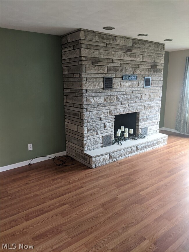 Foto del edificio - 51392 Breezy Hill Rd