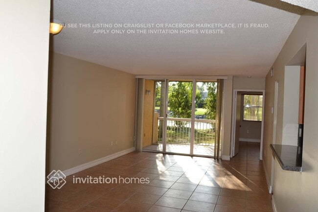 Foto del edificio - 4978 NW 97th Pl