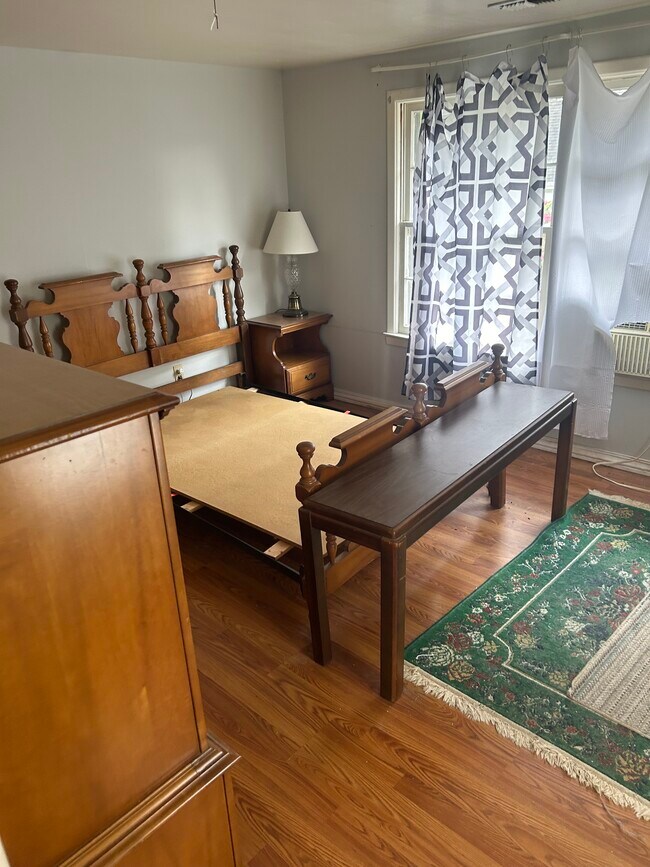 Foto del edificio - 308 N 3rd St