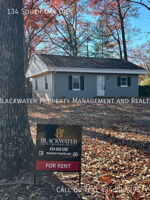 Primary Photo - Convenient Madison Heights home!