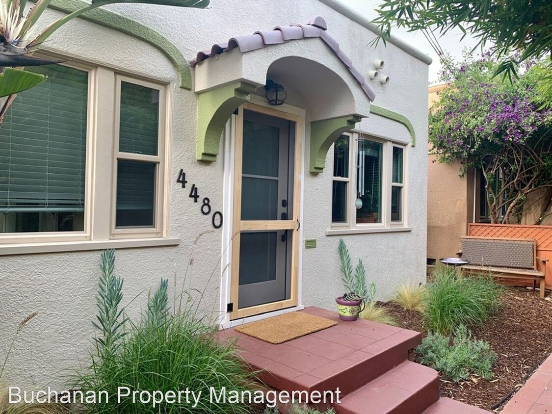 Primary Photo - 2 br, 1 bath House - 4480 Oregon Street