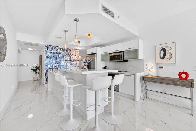 Building Photo - 888 Biscayne Blvd