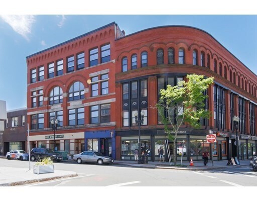 Primary Photo - 54-56 Central Square