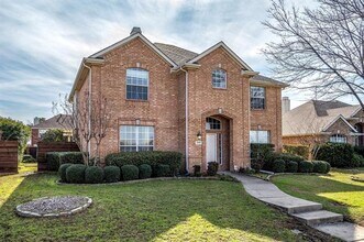 Building Photo - 3816 Johnson Dr