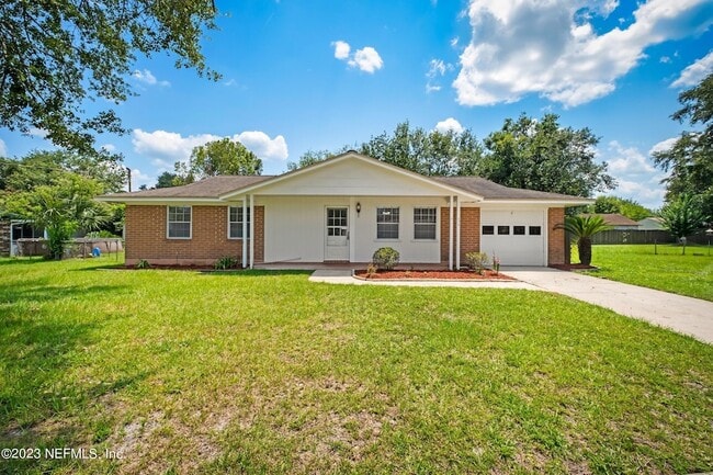 Building Photo - 736 Foxbriar Cove