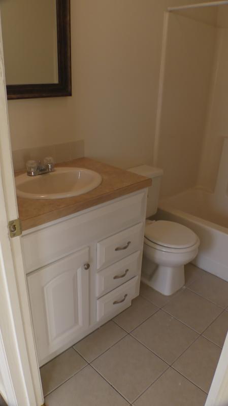 Building Photo - 6472 River Park Dr