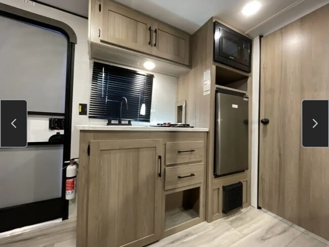 Foto del edificio - 532 Camino de Amor