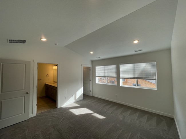 Building Photo - 169 Lamotte Peak Ln