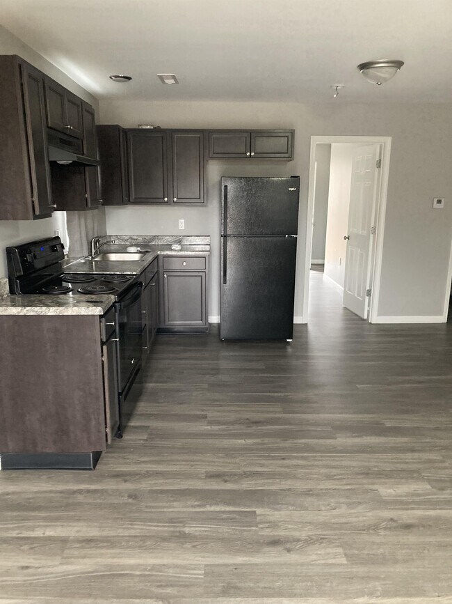 Foto del edificio - 1608 E 7th St
