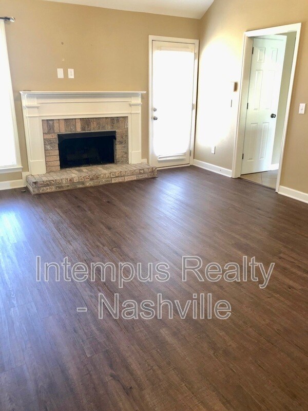 Foto del edificio - 1761 Witt Way Dr