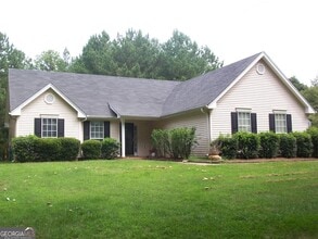 Building Photo - 236 Major Rd