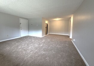 Building Photo - 345 Pawtucket Blvd