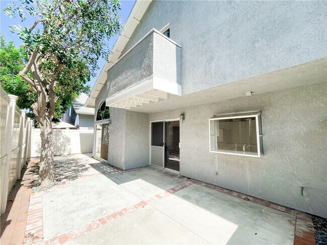 Building Photo - 157 Quiet Bay Ln