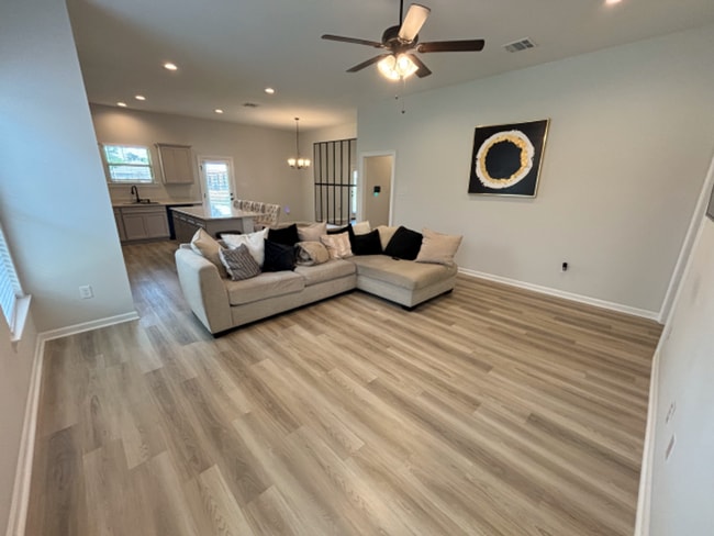 Building Photo - 23388 Mango Dr