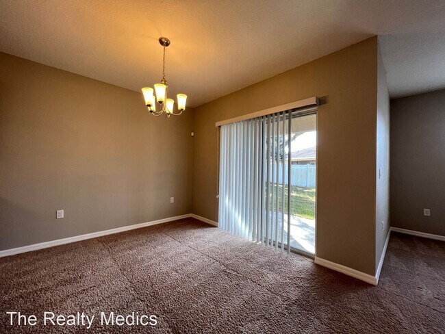 Foto del edificio - 4 br, 2 bath House - 1665 Laurel Oaks Dr