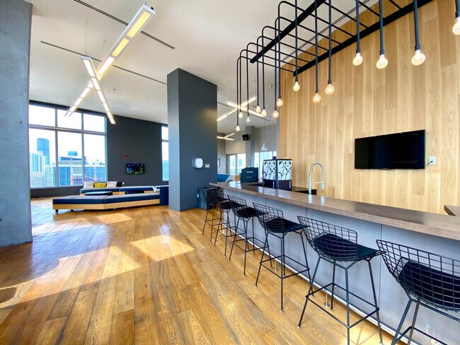 Foto del edificio - 245 SE 1st St