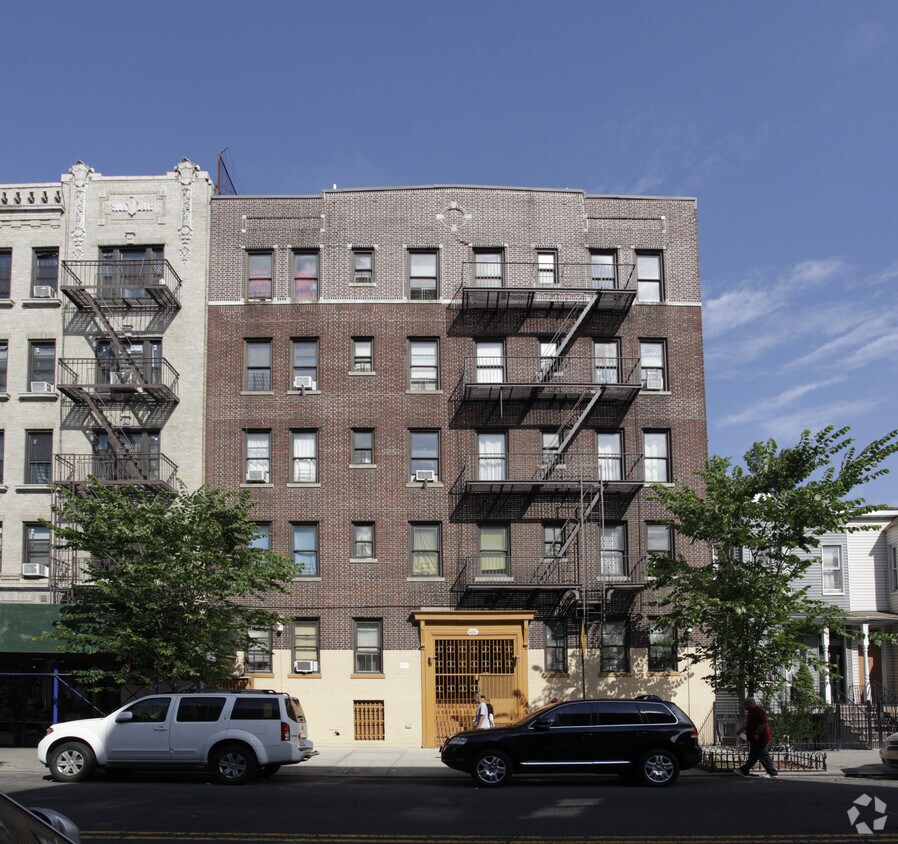 Foto del edificio - 426-428 Audubon Ave