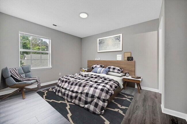 Foto del edificio - Rose Hill Garden Apartments