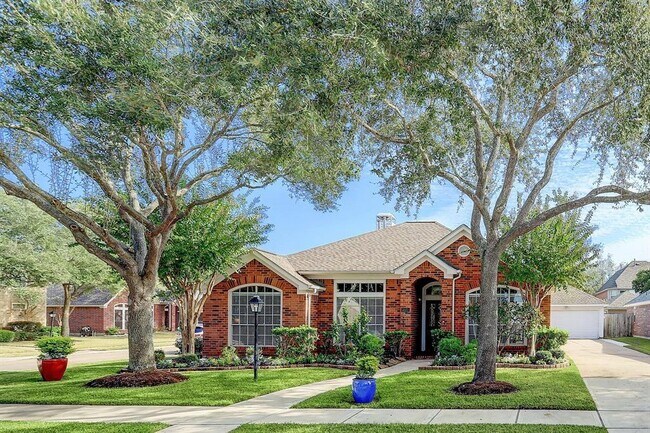 Foto del edificio - 3507 Shadow Bluff Ct