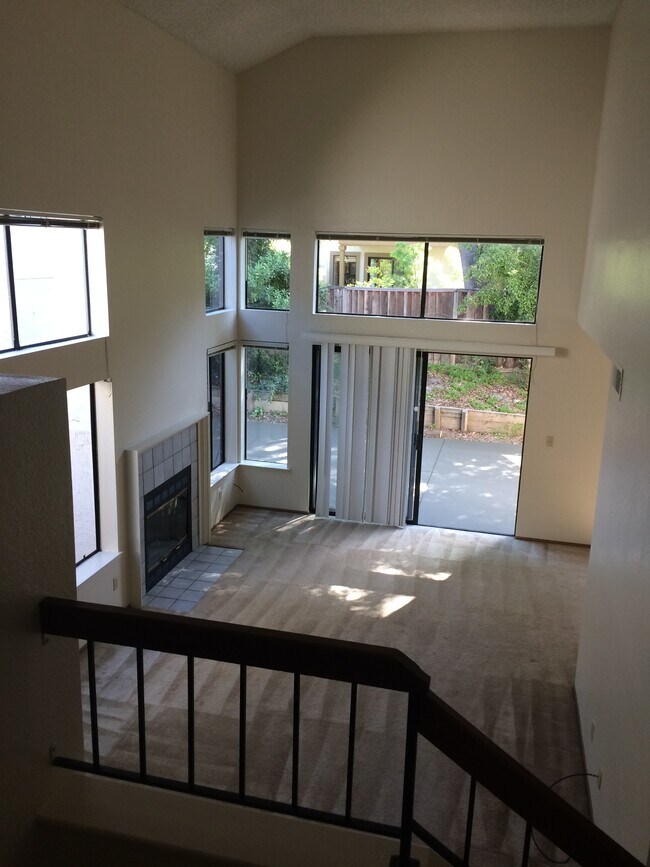 Foto del edificio - 38771 Rosegate Terrace