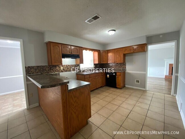 Building Photo - 5011 Pheasant Run Ln