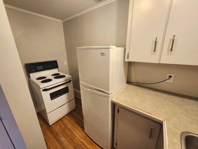 Building Photo - 187 Germain St