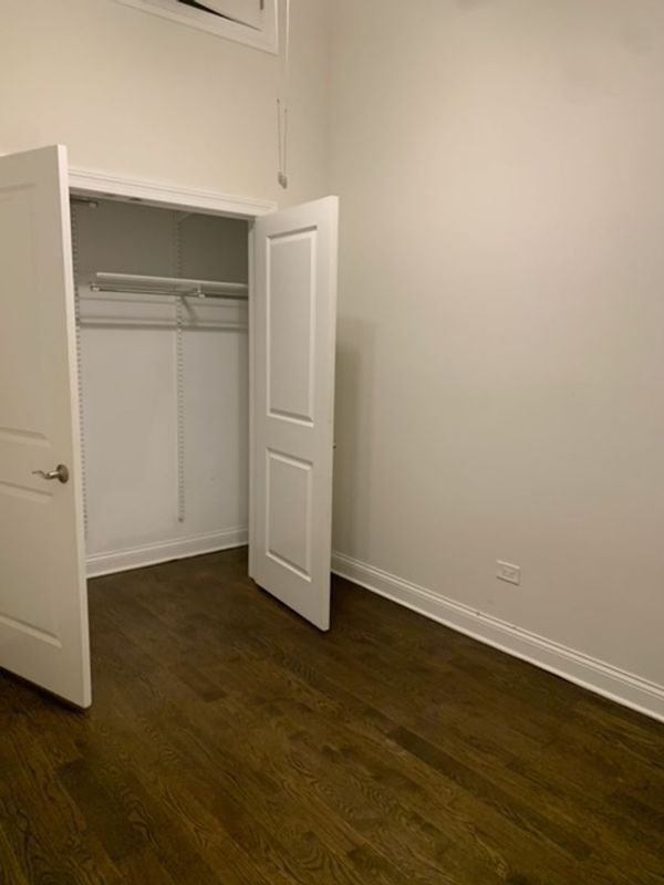 Foto del edificio - 1654 W Wallen Ave