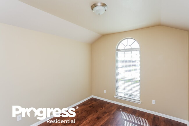 Building Photo - 9100 Abaco Way