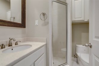 Building Photo - 9133 Creekstone Lake Dr