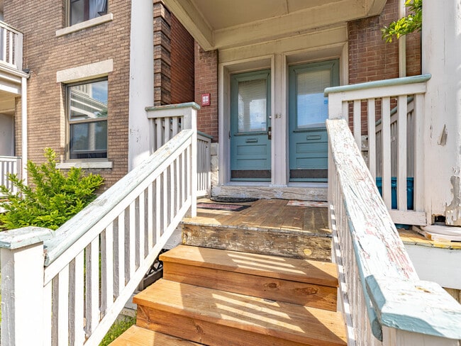 Building Photo - 3829 McRee Ave