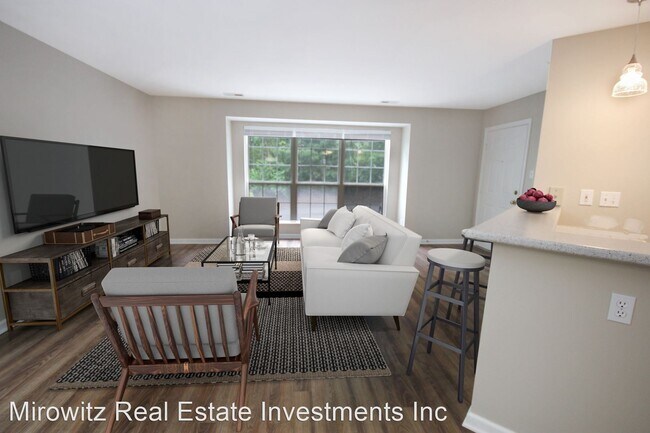 Building Photo - 301 Clayton Crossing Dr