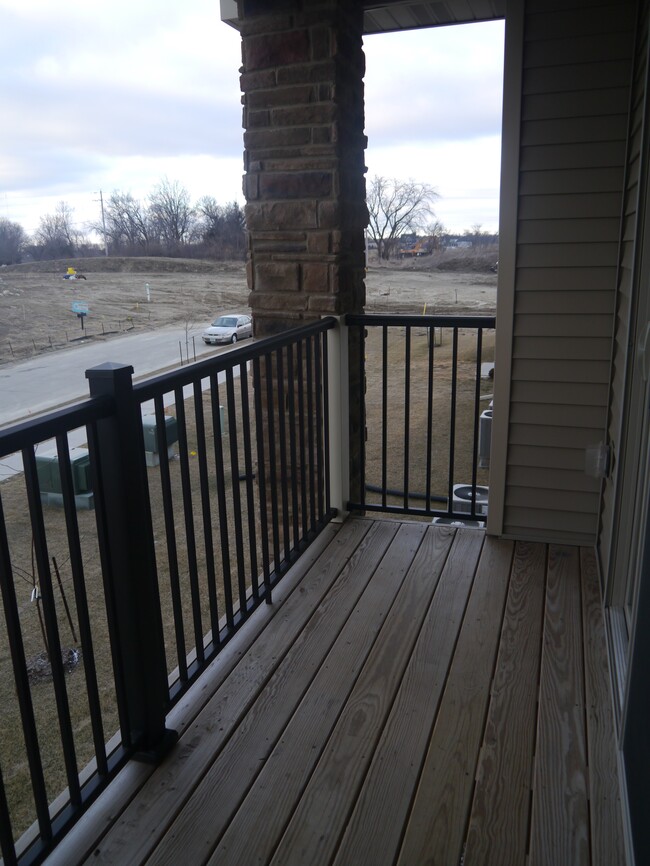 Deck - 1211 NE Windsor Dr