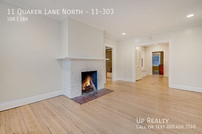 Foto del edificio - 11 Quaker Ln N