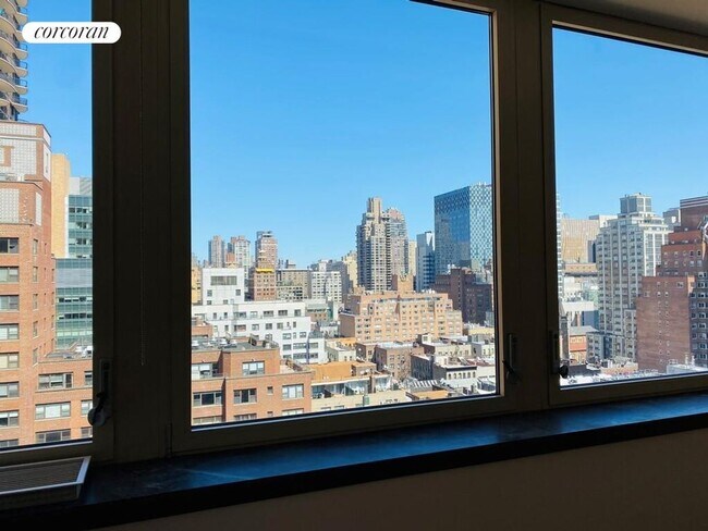 Foto del edificio - 305 E 63rd St