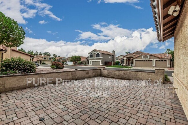 Foto del edificio - 7392 W Topeka Dr