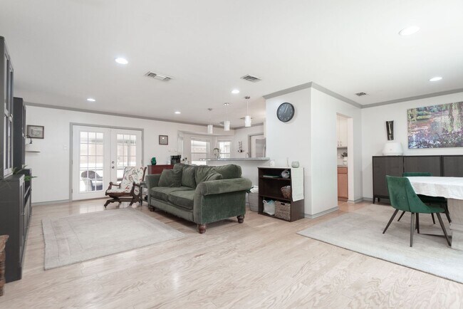 Foto del edificio - Northwoods Charmer