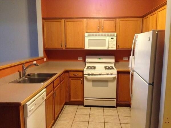 Foto del edificio - 674 Arbor Cir