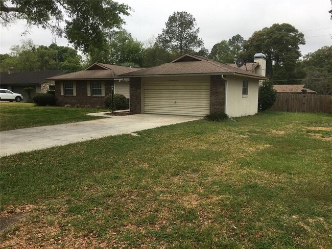 Building Photo - 210 SE 53rd Ct
