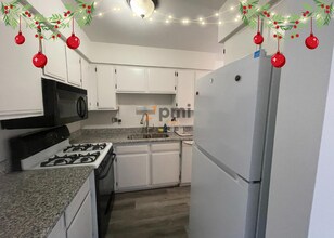 Building Photo - 6248 Kathryn Ct