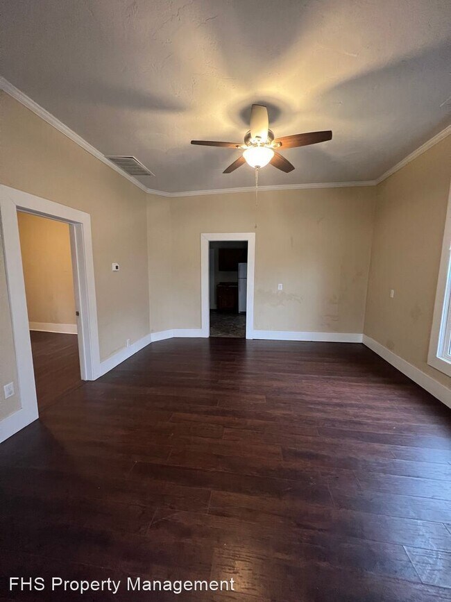 Building Photo - 3 br, 1 bath House - 932 N National
