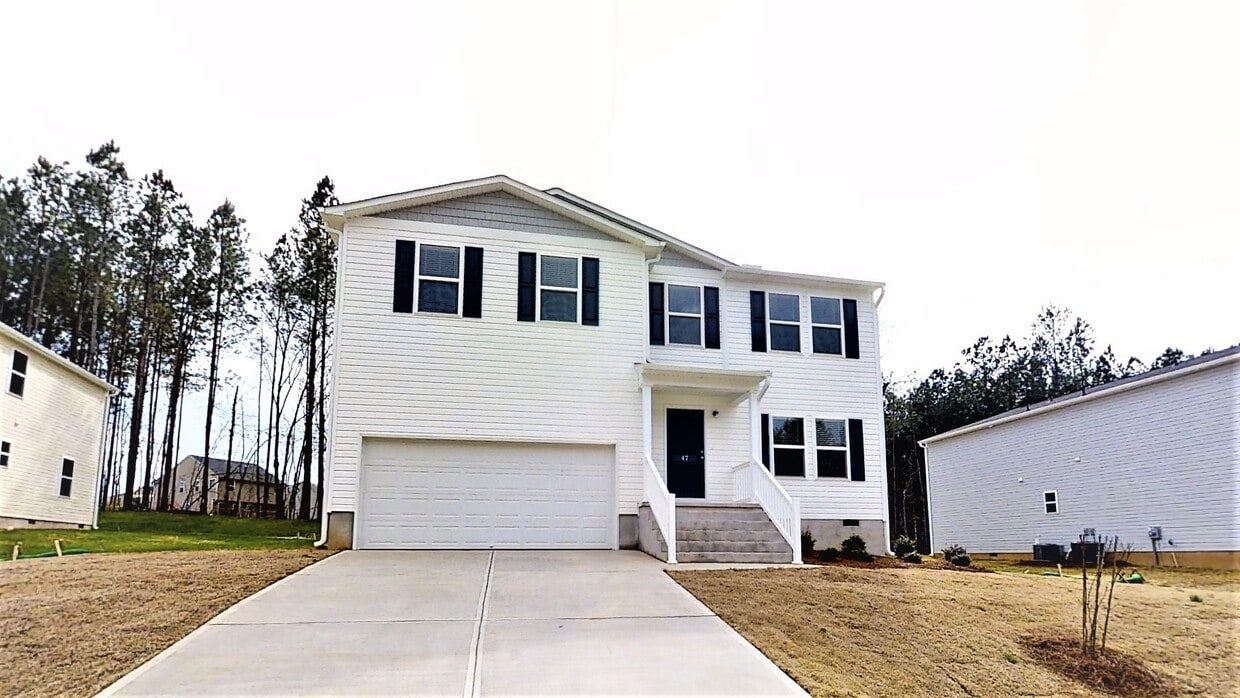 Front View - 47 Mariposa Lane