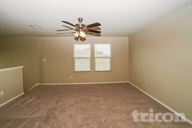 Building Photo - 5200 Saddle Clb Dr