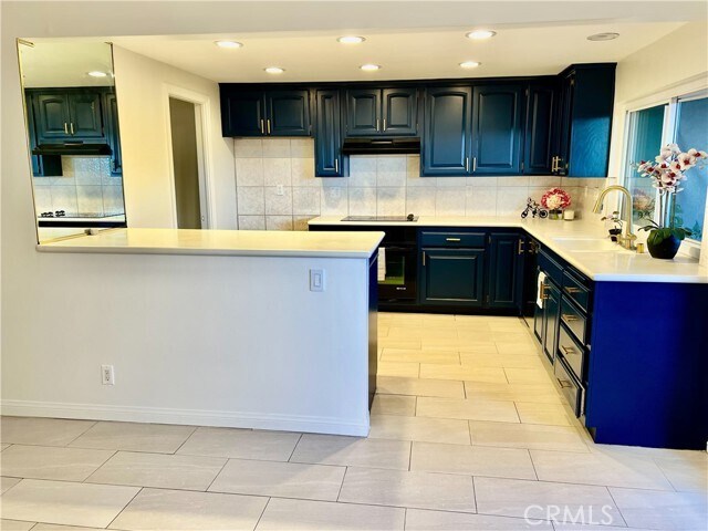 Foto principal - 4714 Larwin Ave
