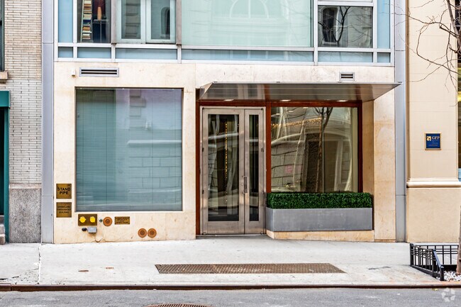 Foto del edificio - 116 W 22nd St