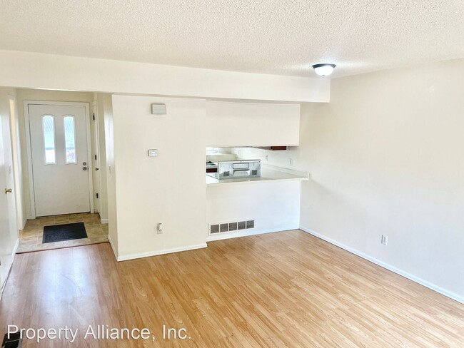 Building Photo - 2 br, 1.5 bath House - 273 S. Nome Street